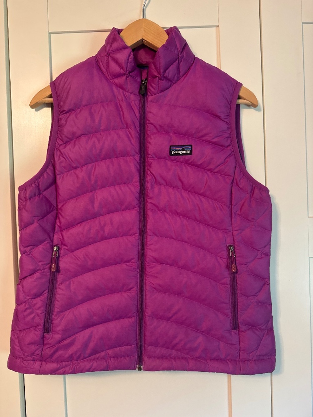 PATAGONIA Down Filled Vest - Medium